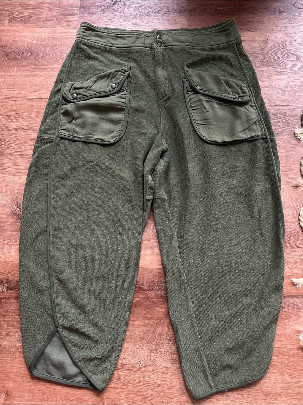 Free People Timko Pants Size Large RT $148 Army Green